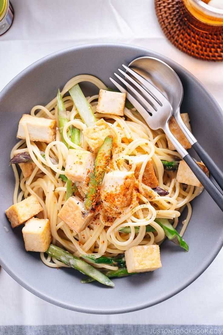 Creamy Miso Pasta with Tofu & Asparagus